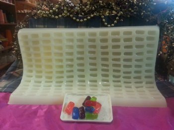 Hard Candy Bites Embeds 156 Cavity Silicone Mold 8008